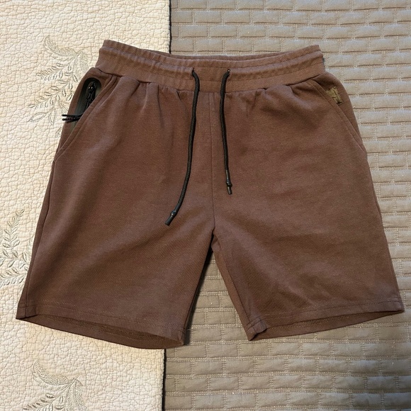 Maison Article-Particle Tech Fleece Shorts (Brown)-Medium - Picture 1 of 4